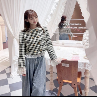 超绝精致感 小香风重工钉珠花边蕾丝娃娃领双排扣短外套 原厂出