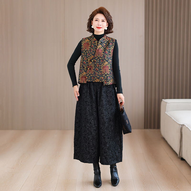 2025秋冬新款时尚洋气大码套装