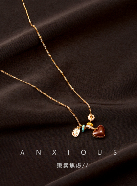 贩卖焦虑丨小众双面爱心滴釉红色项链高级气质复古毛衣锁骨链配饰