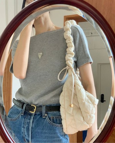 现货 Carlyn云朵包泡泡褶皱大容量单肩斜挎cozy m/babe/lane/luke