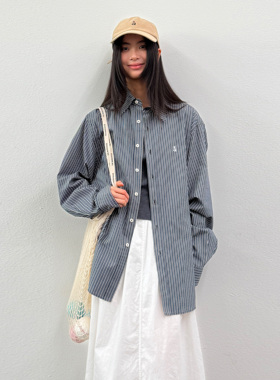 roaringwild a arch咆哮野兽蓝色徽标长袖上衣美式条纹衬衫外套男