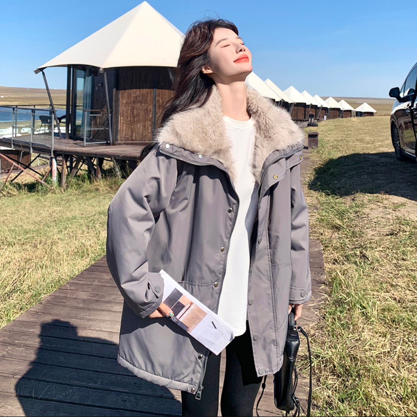 灰色大毛领工装派克服女中长款