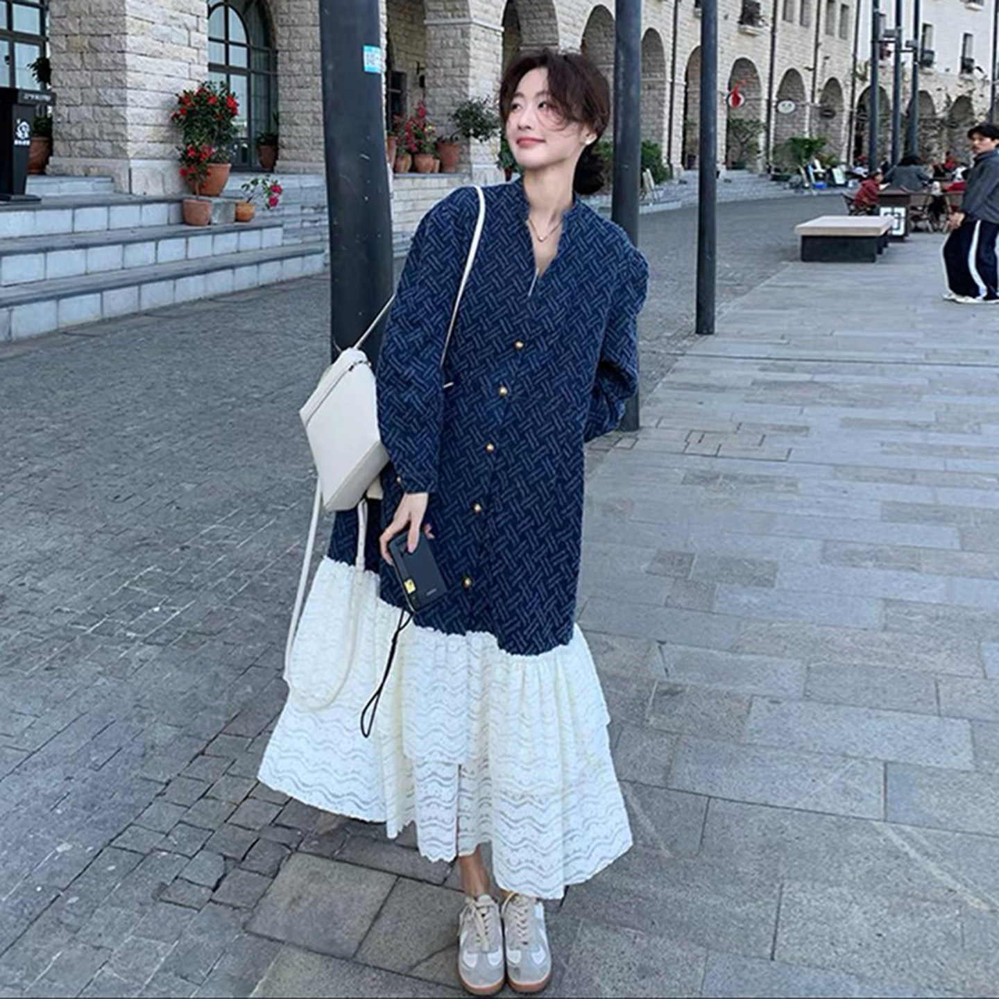 复古蕾丝拼接提花牛仔长袖连衣裙女春秋2026新款大码高级感长裙