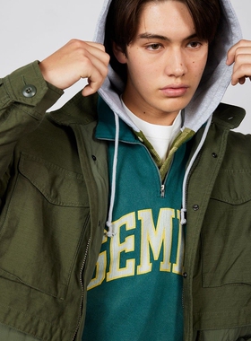 【6折】BEAMS 宽版后背缎面多层 M-65夹克 男款 3302