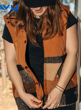 kavu 带帽保暖马甲冬女外穿格子时髦洋气坎肩保暖背心外套2233