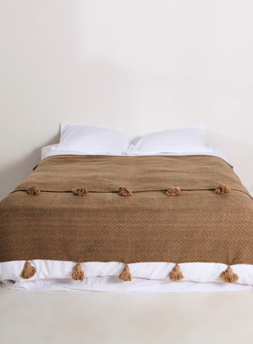 现货POMPOM毯摩洛哥进口手工编织盖毯床头毯子沙发毯装饰毯子