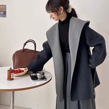 高端撞色连帽双面羊绒大衣女短款小个子系带秋冬新款羊毛呢子外套