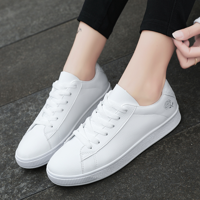 男款透气夏季男鞋2024面小白鞋男士休闲板鞋868P70,女鞋休闲鞋,四季服饰 男款透气夏季男鞋2024面小白鞋男士休闲板鞋868P70,女鞋休闲鞋,四季服饰