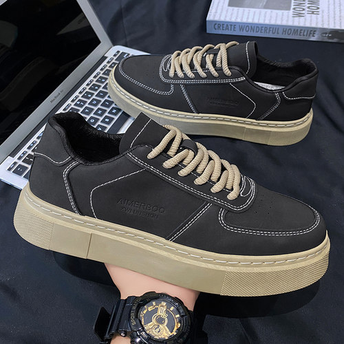 默认夏季透气休闲板鞋