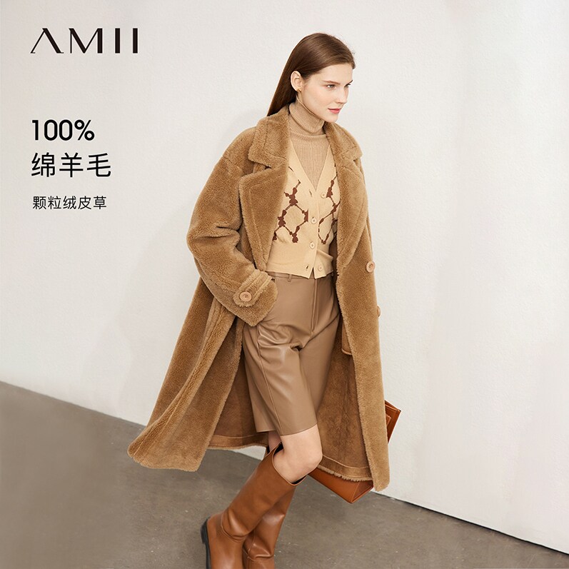 Amii2025冬新款轻奢保暖翻驳领全羊毛颗粒绒皮草女双排扣外套大衣