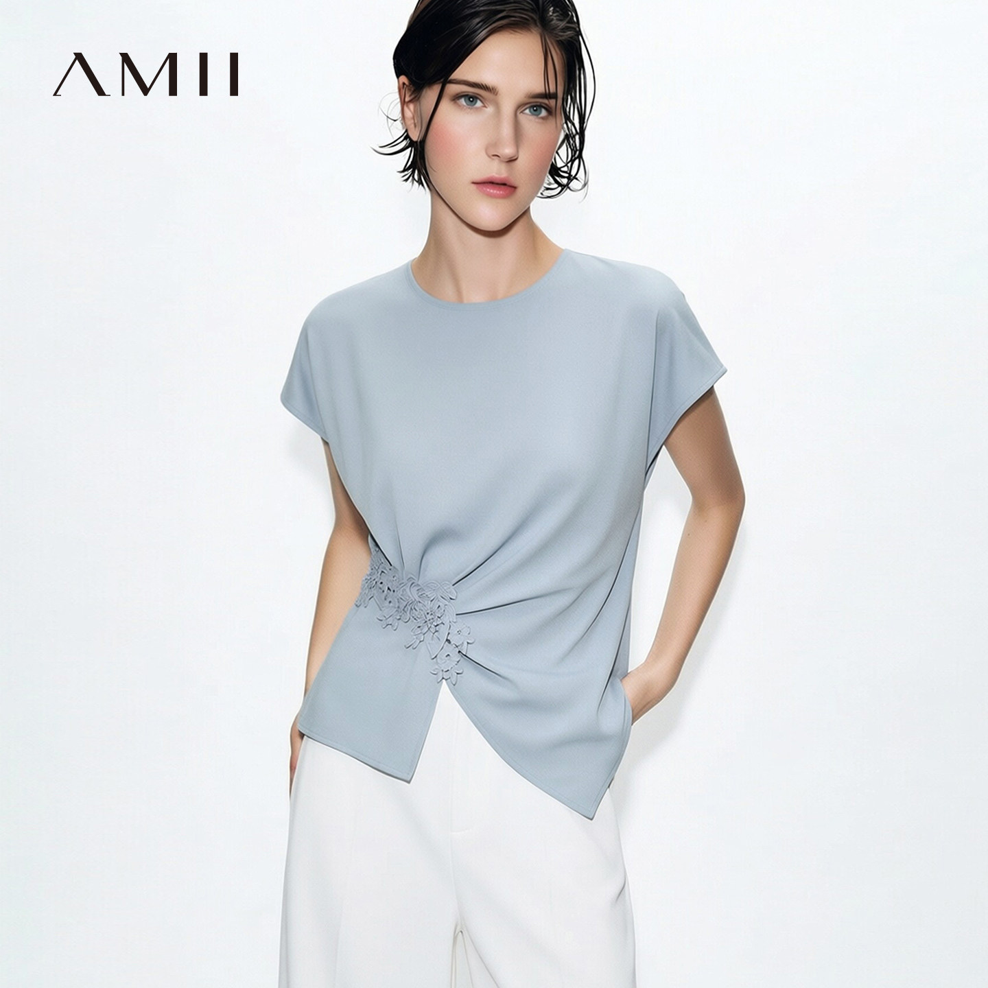Amii2026夏新款通勤圆领连袖拼蕾丝绑带雪纺衫女短袖不对称上衣