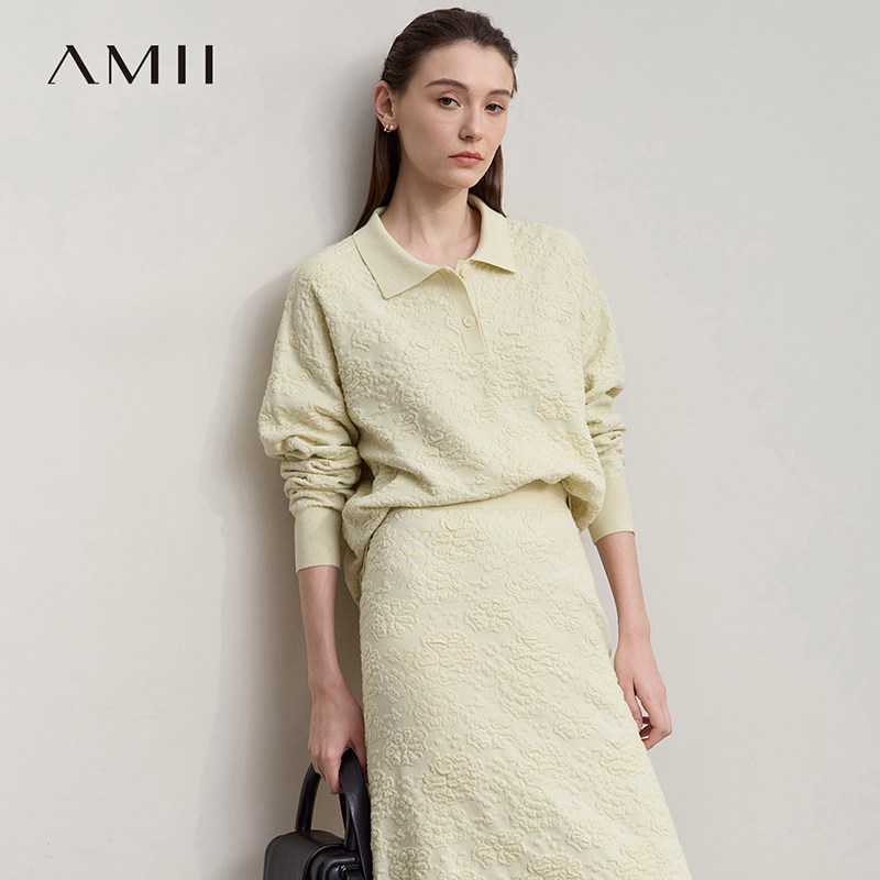Amii2026秋新款极简纯色套头翻领浮雕提花宽松落肩长袖毛衣女