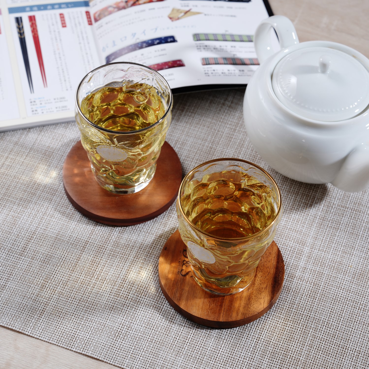 日本进口aderia彩色酒杯日式浮雕葡萄水杯情侣对杯玻璃杯情侣套装
