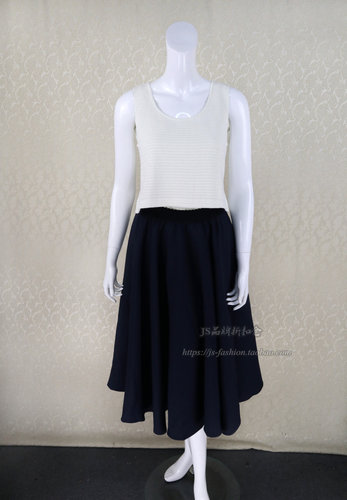 新!V*VA HE*RT正品钩花上衣大摆裙学院风两件套女秋连衣裙VW54611