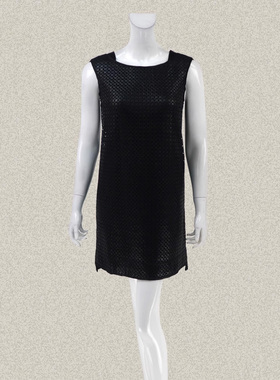 裘TN 正品 镂空绣花无袖女夏秋直身背心裙轻熟连衣裙小黑裙542113