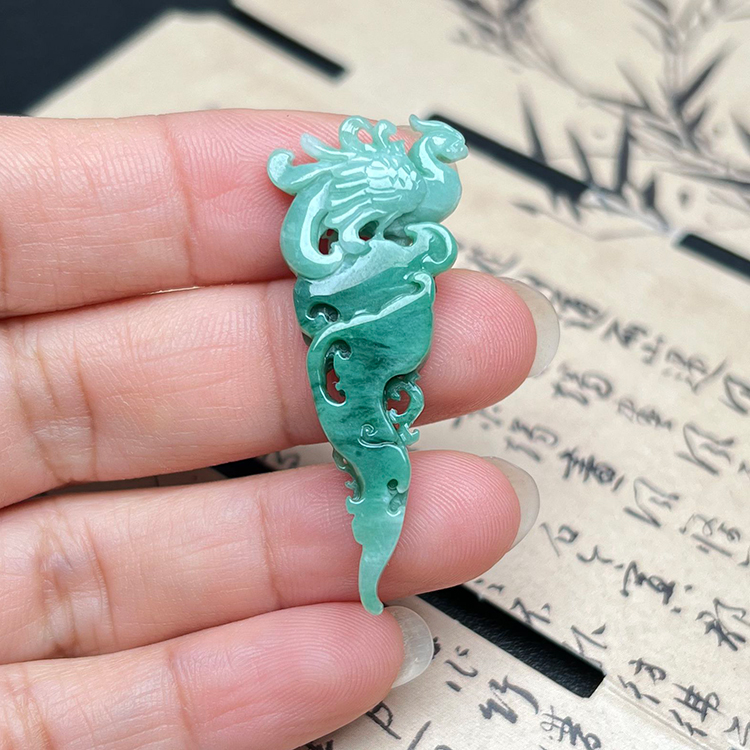 隆慈缘缅甸天然翡翠A货满绿凤凰