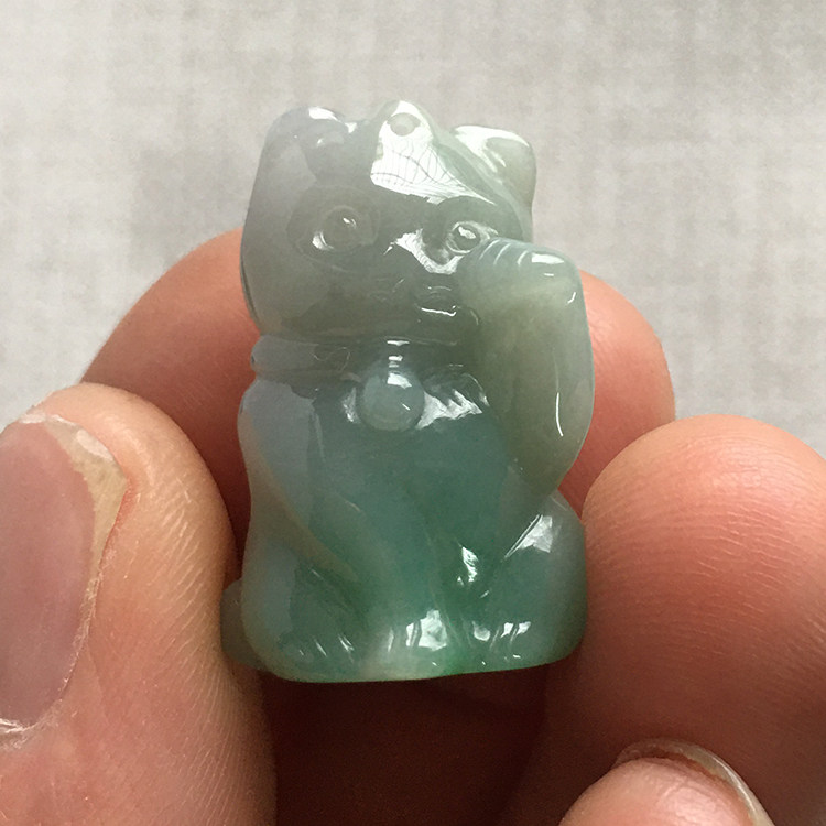 冰糯种翡翠隆慈缘老坑项坠