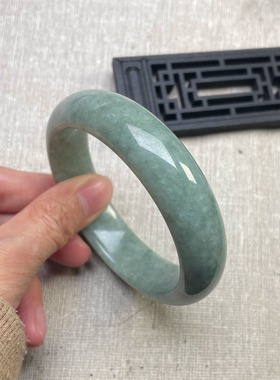 隆慈缘原矿翡翠源头直发A货翡翠糯种满绿59mm正圈手镯轮胎镯