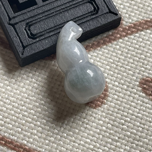 隆慈缘原矿翡翠源头直发A货翡翠冰糯紫罗兰葫芦吊坠福禄双全挂件