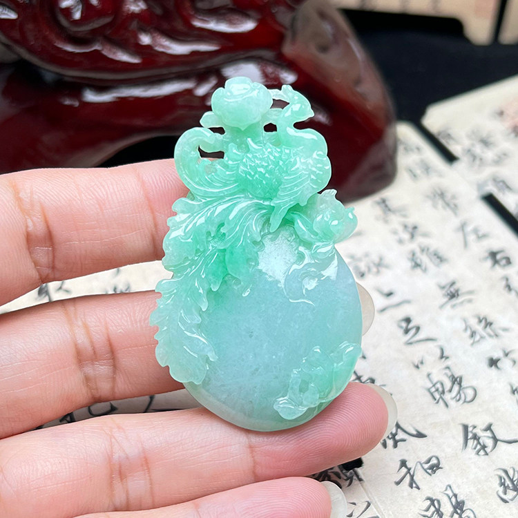 隆慈缘缅甸A货满绿翡翠凤凰吊坠