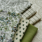 面料 连衣裙旗袍服装 蓝骊布艺 田园碎花迷你爱心菱格府绸薄棉布料