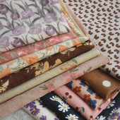 秋冬季 小碎花郁金香混纺灯芯绒布料 连衣裙童装 蓝骊布艺 服装 面料