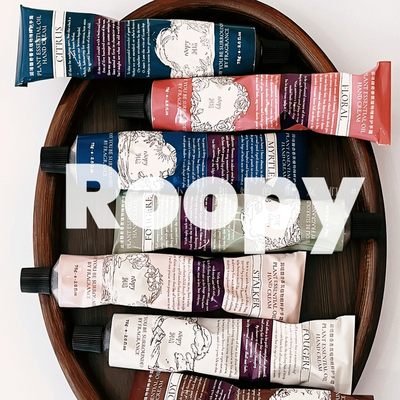 别有一番风味在手头~Roopy润培护手霜滋润馥奇留香润手霜保湿滋润