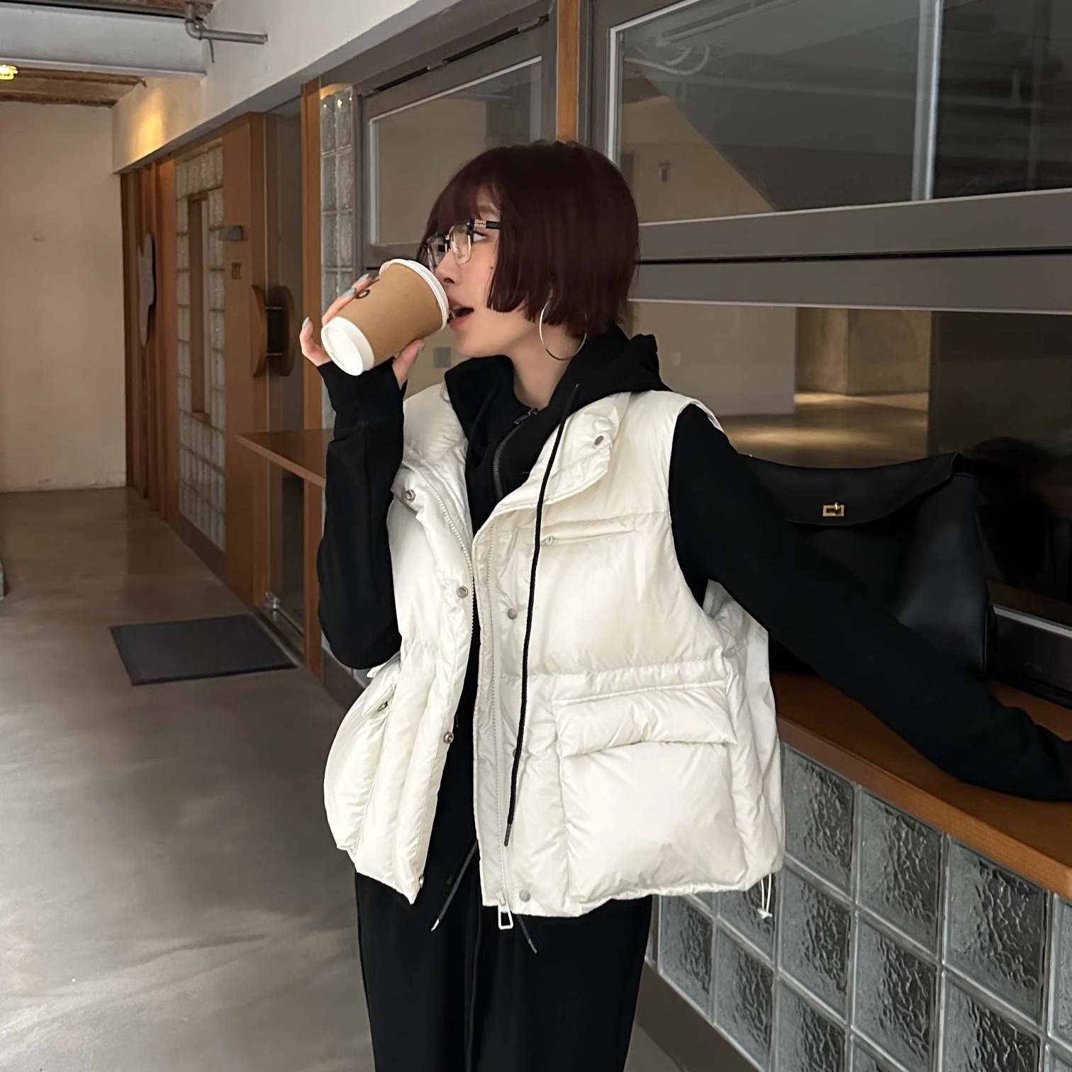 立领口袋羽绒马甲背心