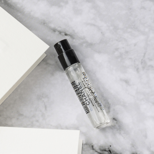 ÏãÄζù ÎåºÅµÍµ÷ÉÝ»ª°æÅ®Ê¿ÏãË® 2ml NO5ÊÔ¹ÜÏã·ÕÅçÎí ר¹ñÖÐСÑù