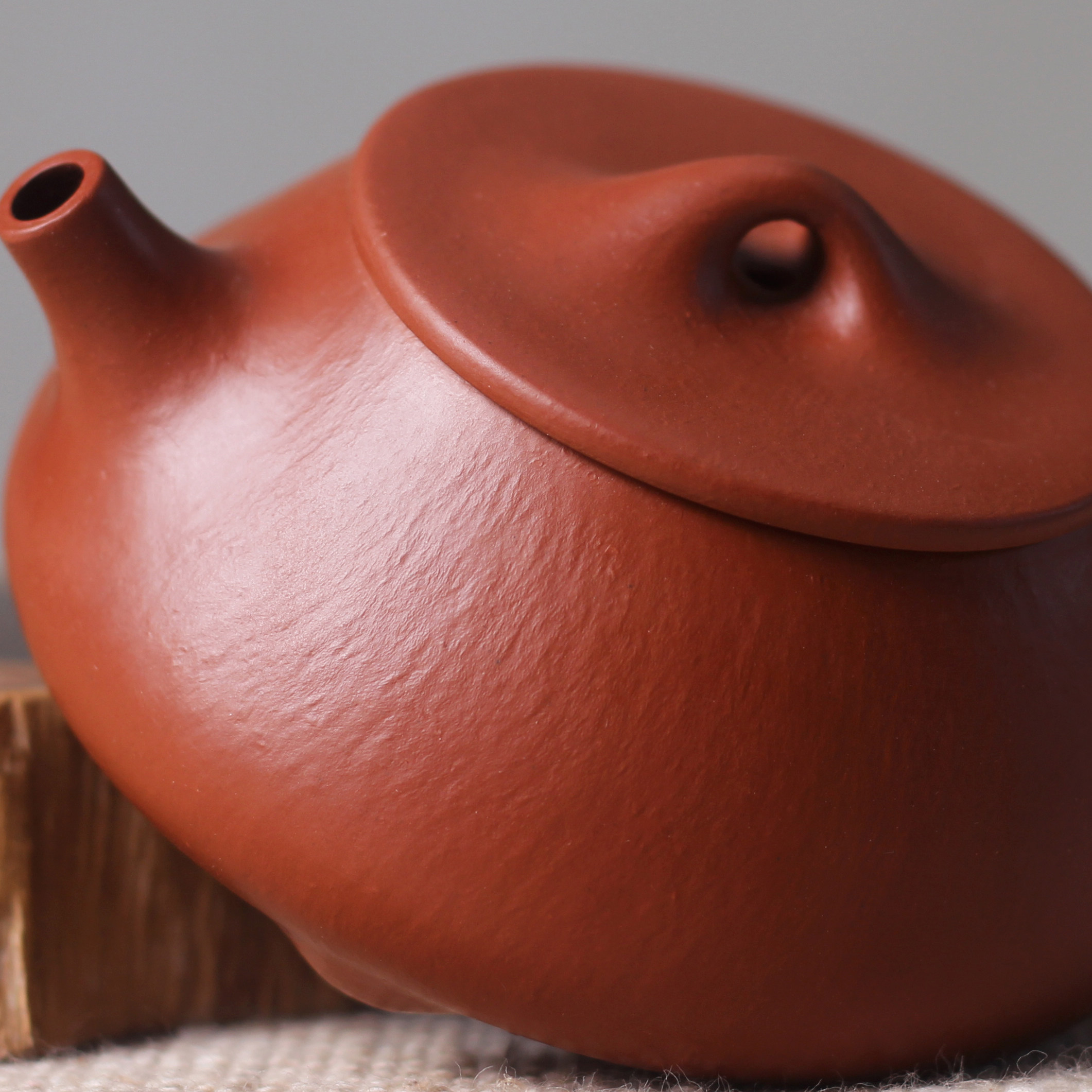 宜兴市原矿 老料 皱皮 小煤窑朱泥石瓢 小品 纯手工紫砂壶 泡茶壶