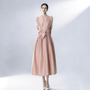 优雅气质缎面V领连衣裙泡泡袖 绑带收腰显瘦A字礼服裙配花朵