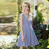 名媛风别致条纹花朵V领露背连衣裙 法单S家 17春夏新款 7356