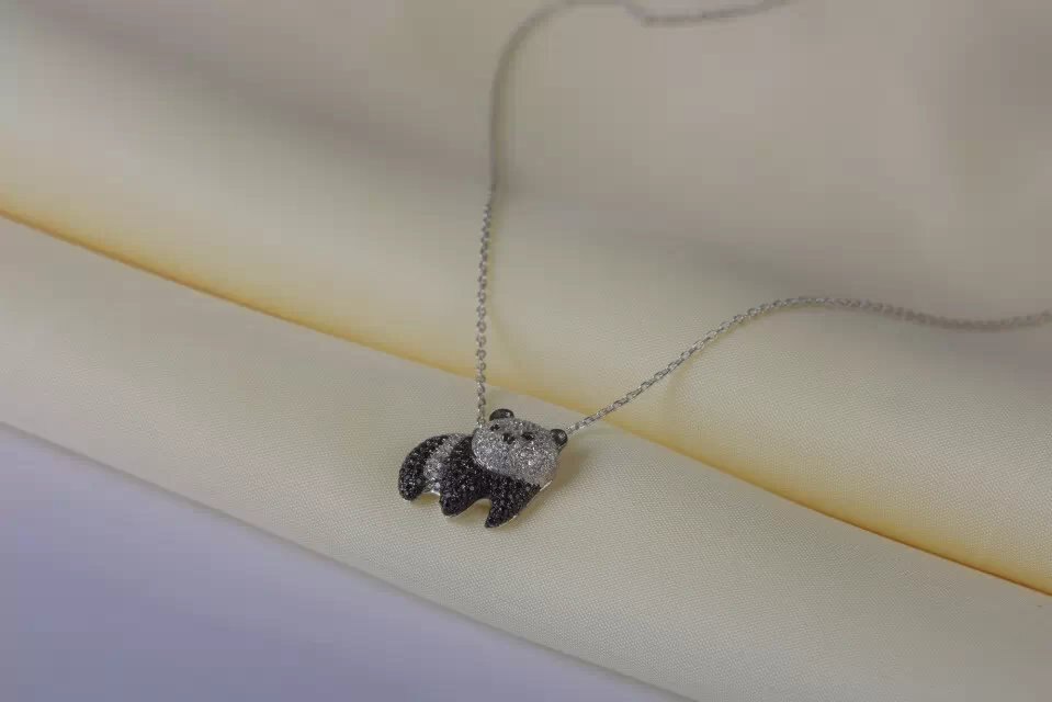 爱心熊猫项链925纯银饰镶嵌钻宝石小动物呆萌可爱小熊毛衣链