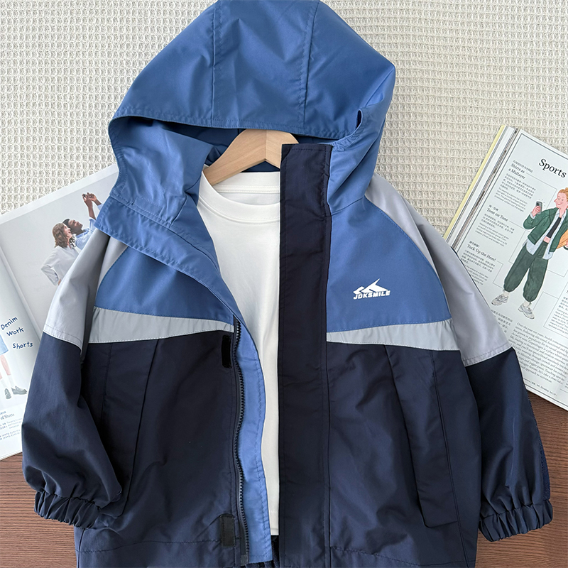 男童牛仔拼色连帽外套夹克防风衣