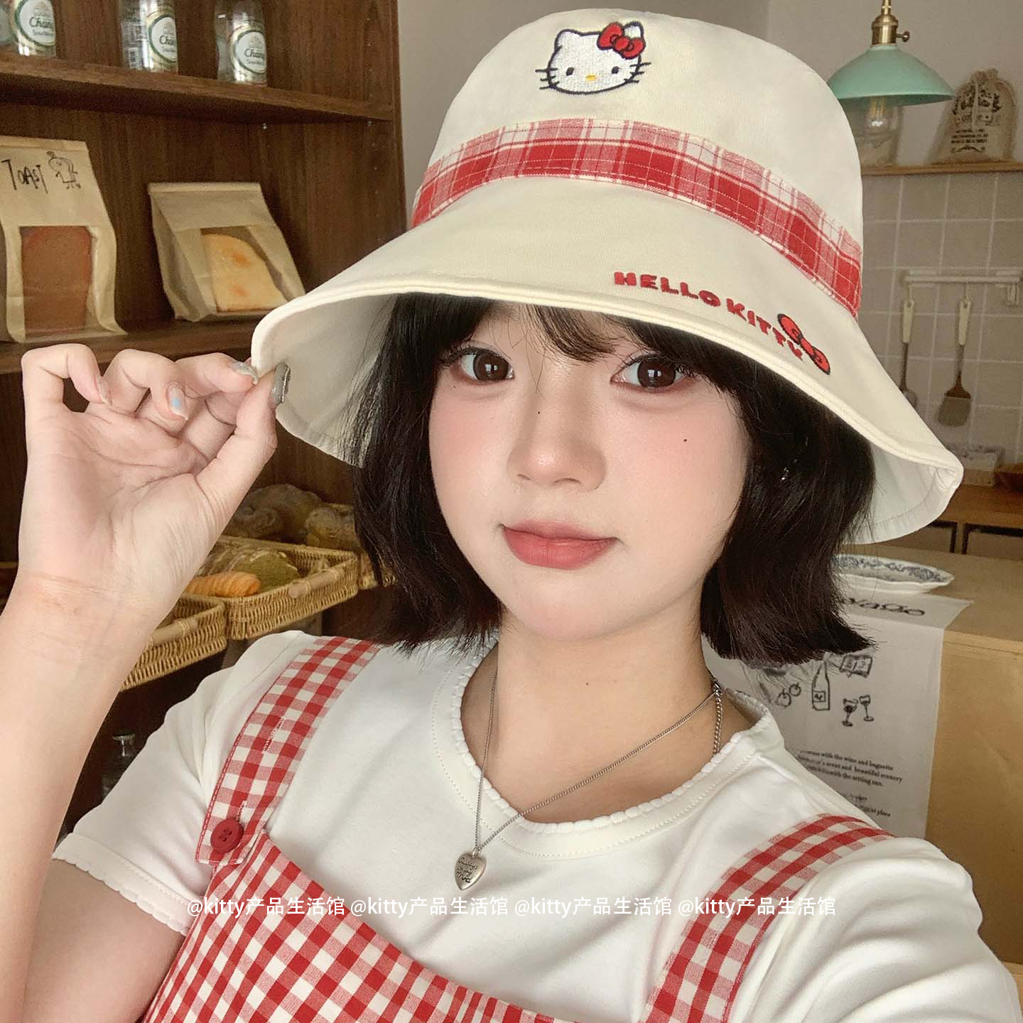 三丽鸥正版授权HelloKitty渔夫帽新款宽檐遮阳防晒显脸小格子刺绣
