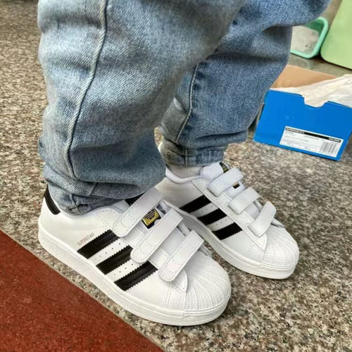 秋季魔术贴贝壳头休闲板鞋Adidas