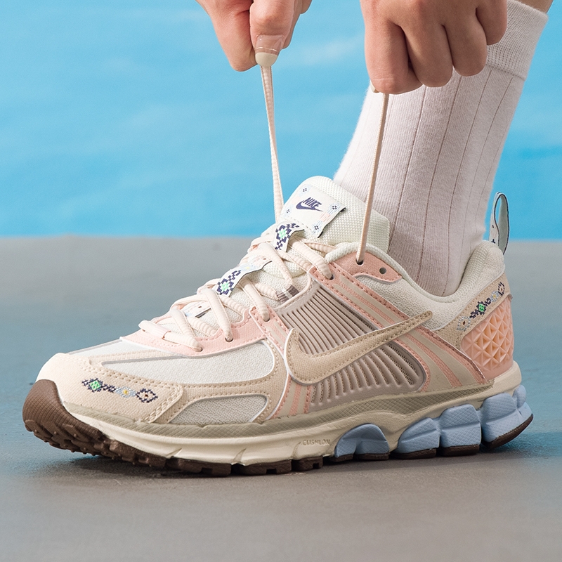 耐克大童輕便透氣運動休閑跑步鞋