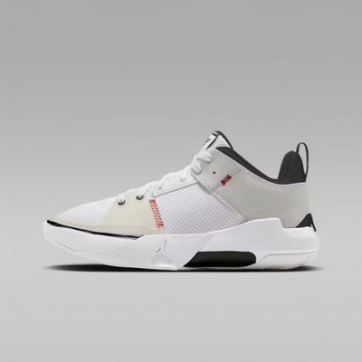 Nike/耐克男运动篮球鞋