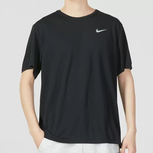 耐克男休闲透气圆领短袖T恤