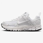 VOMERO 5复古老爹运动休闲鞋 HF6998 Nike耐克中大童鞋 100 001