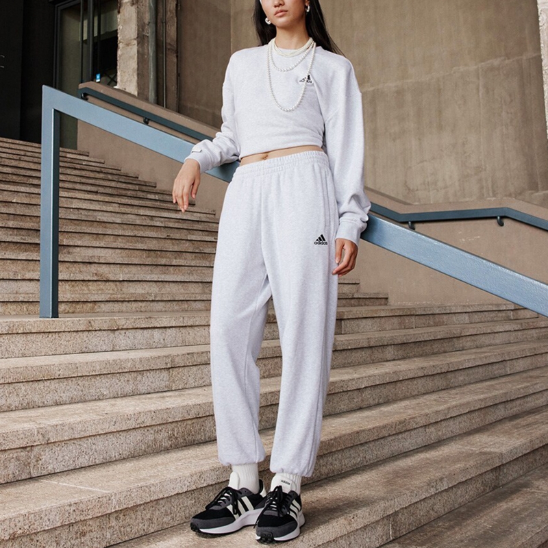 Adidas/阿迪达斯加厚套头卫衣