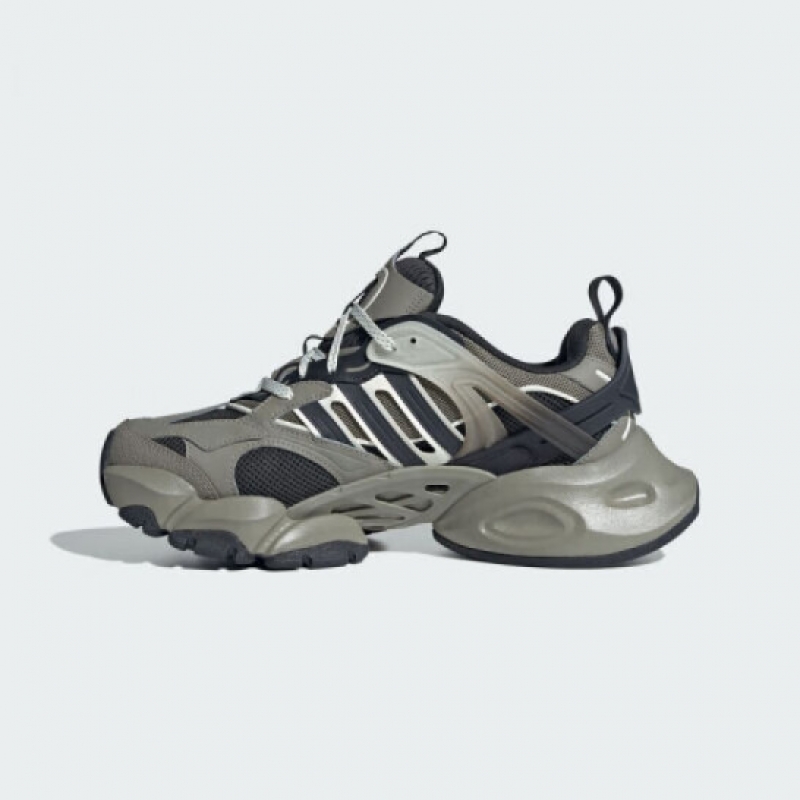 adidas/阿迪达斯轻机甲鞋跑步鞋