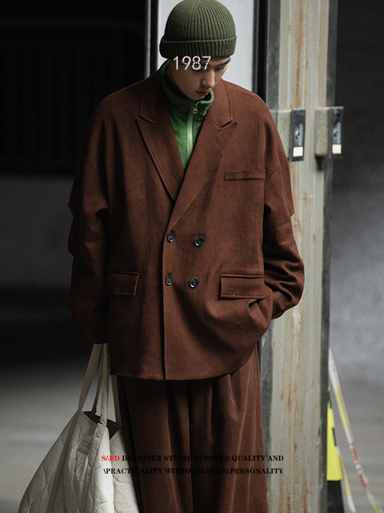 秋冬日系复古鲨鱼褶宽松双排扣戗驳领双排扣休闲西装男灯芯绒外套,男装,休闲西服,淘宝优惠券,粉丝福利购,淘宝优惠卷