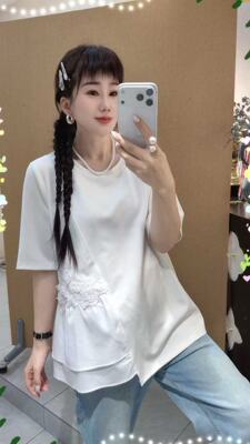 流依涵88283大码T恤衫女胖mm刺绣小衫200斤女装新款圆领短袖上衣