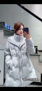 胖淼淼013大码羽绒服女胖mm中长款连帽收腰白鸭绒200斤女装新款冬