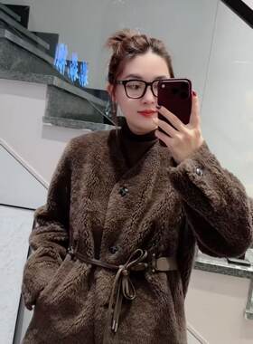 妃儿红9056大码皮毛一体外套女胖mm200斤女装新款毛毛大衣皮草冬