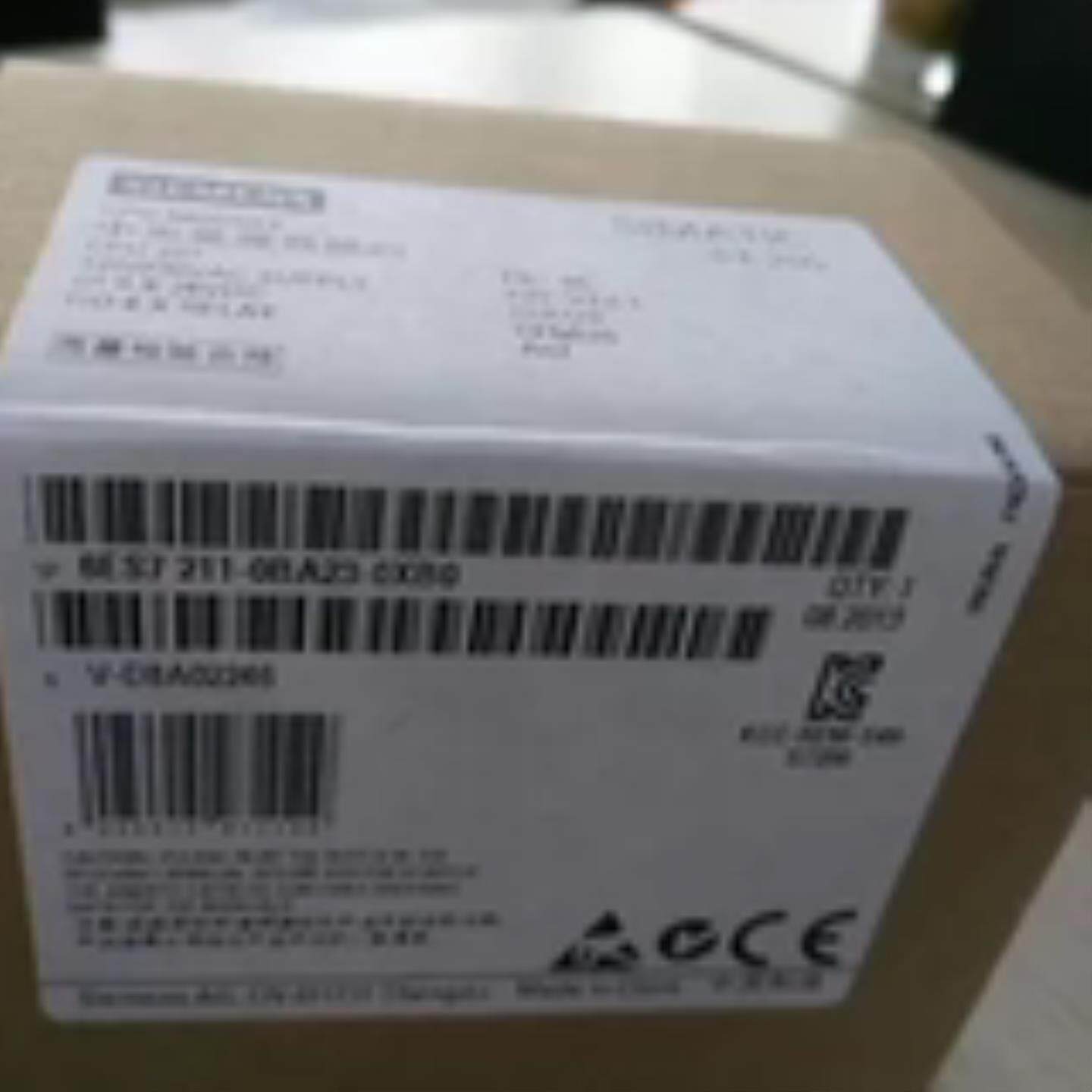 6ES7211-0BA23-0XB0 S7-200 CPU 221 6ES7 211 6ES72110BA230XB0