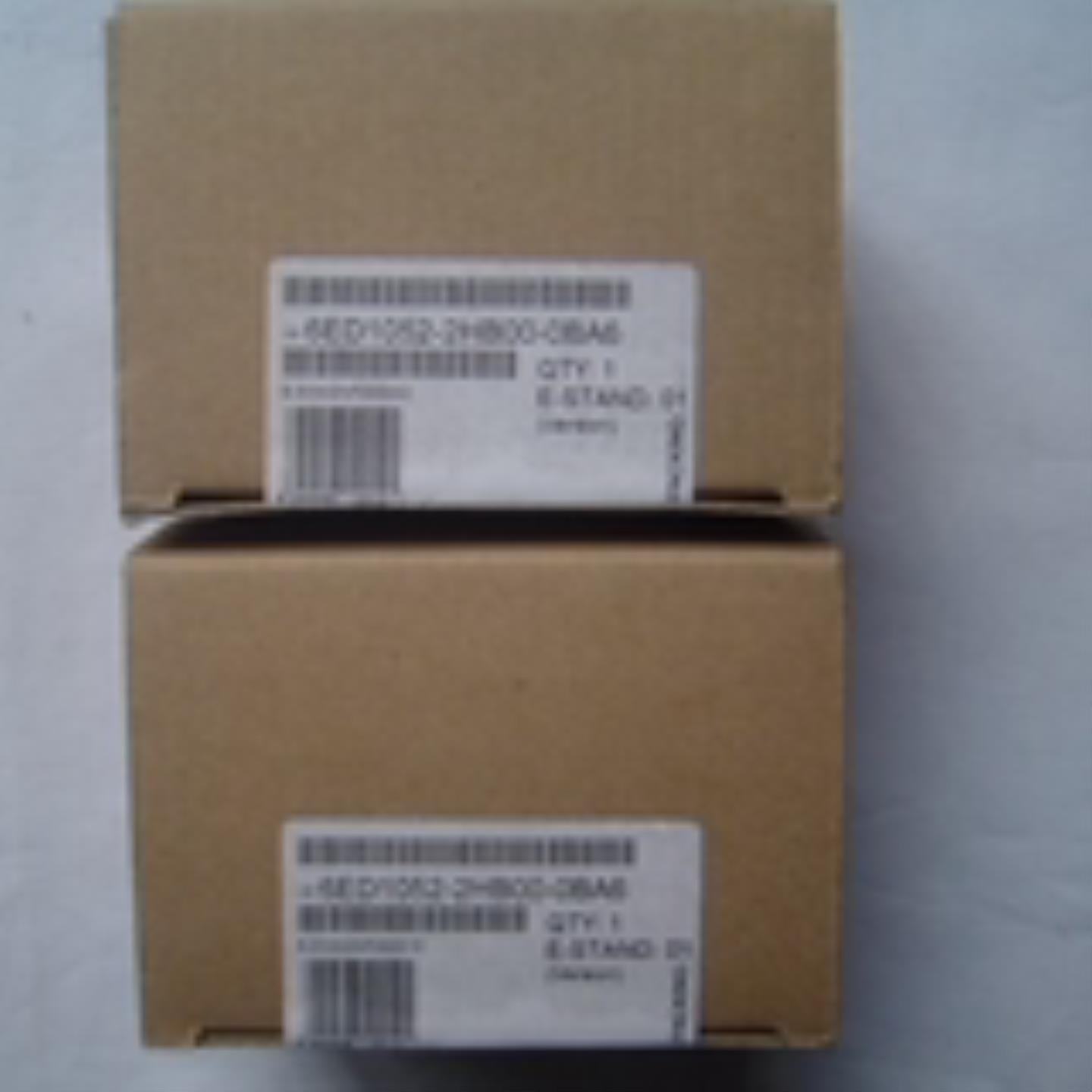 6ED1052 LOGO 24RCO AC 6ED 1052-2HB00-0BA50BA60BA70BA8