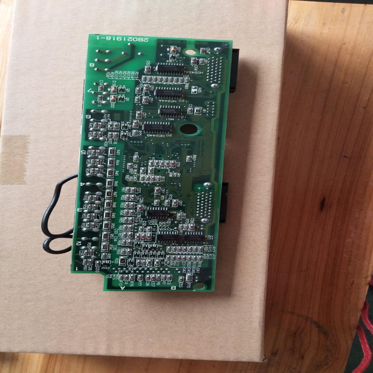 日立主板2B021918-1  J3E4L5-55J  议价