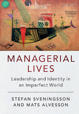 预订 Managerial Lives